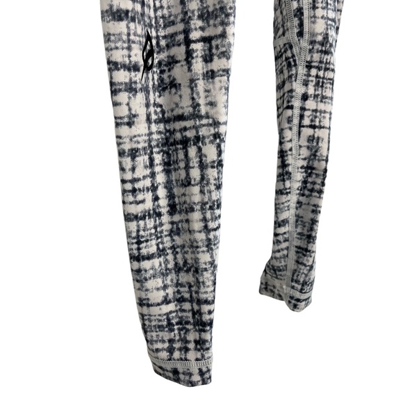 P'TULA High Rise Gray Print Leggings Skinny Leg Athletic Pants Gym Workout Small - Picture 8 of 16